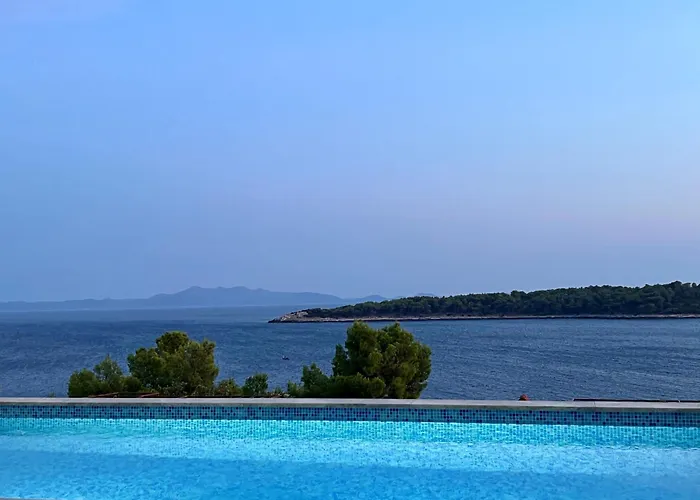 Bohosol House וילה